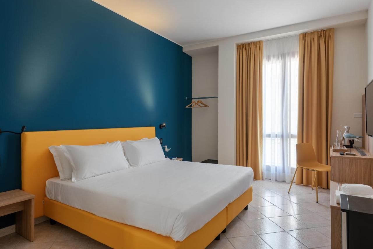 אלסיו Hotel Riva מראה חיצוני תמונה