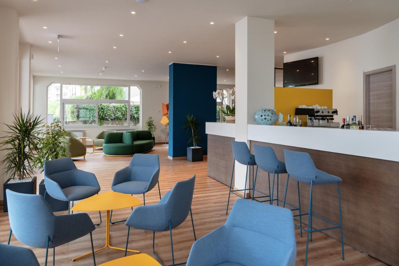 אלסיו Hotel Riva מראה חיצוני תמונה