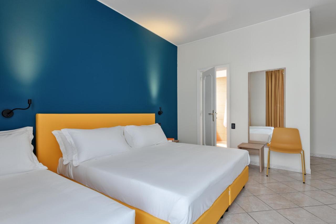 אלסיו Hotel Riva מראה חיצוני תמונה